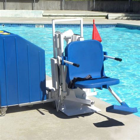 ADA Power Portable Pool Lift, 375 lb capacity