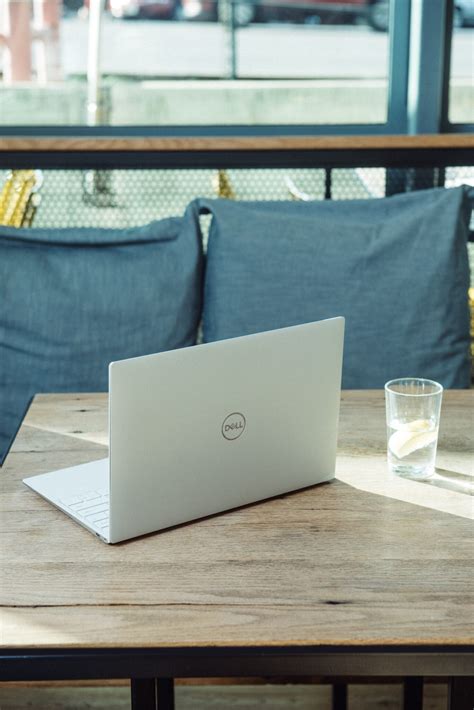 Dell vs Lenovo: Everything You Need to Know BEFORE You Buy