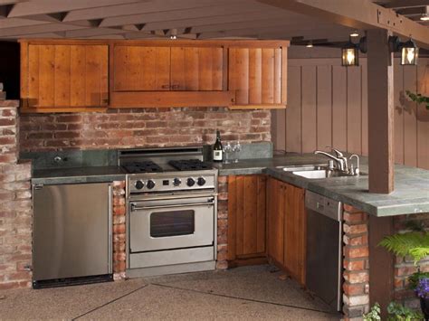 Outdoor Kitchen Cabinets: Pictures, Options, Tips & Ideas | HGTV