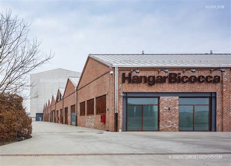 Hangar Bicocca by April architects | Simón García | arqfoto