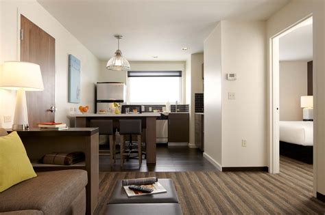 Downtown Scottsdale Hotel near Old Town | Hyatt House Scottsdale / Old Town