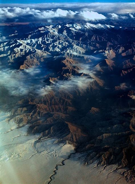 Himalayas seen from the sky Beautiful World, Beautiful Places ...