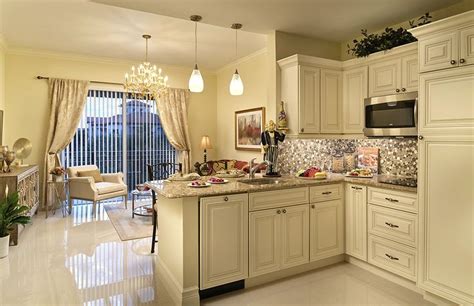 The Palace at Weston - Pricing, Photos & Amenities in Weston, FL - Seniorly