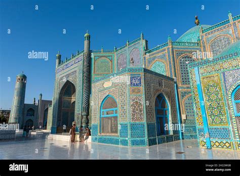 Blue Mosque, Mazar-E-Sharif, Afghanistan Stock Photo - Alamy