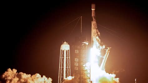 SpaceX Launches Intuitive Machines Nova-C Moon Lander - The New York Times