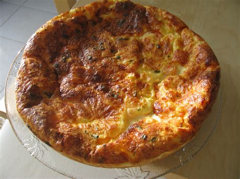 Quiche Lorraine sans pâte - Cuisinez Facile