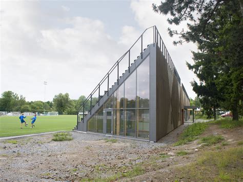 Lidingövallen Small Football Stadium / DinellJohansson | ArchDaily