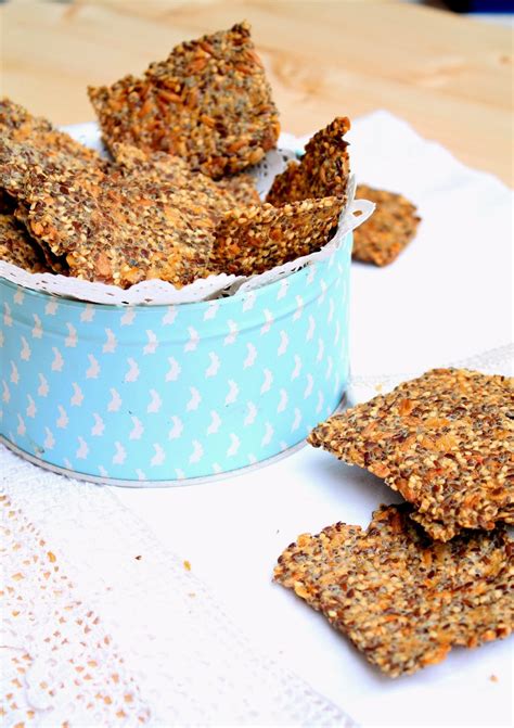 Nem acredito que é saudável!: Crackers de sementes (vegan) . Seed Crackers (vegan)