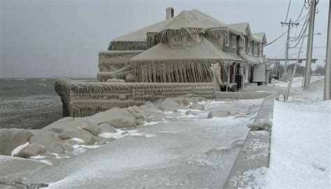 Blizzard kills 12 in Buffalo, NY, area as Christmas Day freeze grips US – Pakistan and The World ...