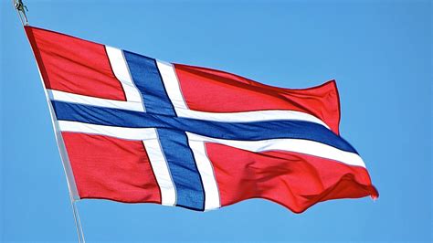 Norwegian Flag Rules Explained (Laws And Regulations For Flagging In Norway) - The Norway Guide