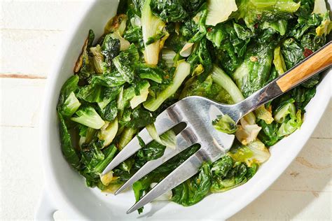 Sautéed Escarole Recipe — The Mom 100