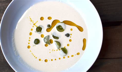 Ajoblanco soup with shrimp – Badia Vinegars