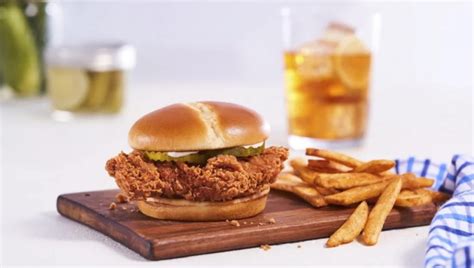 Bojangles' Selling New Bo's Chicken Sandwich At Select Locations - The ...