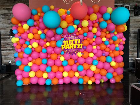 Backdrop balloons, balloons wall, brilliant colors, beautiful ...