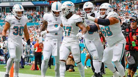 Hill, Achane help Miami Dolphins return to form, rout N.Y. Giants ...