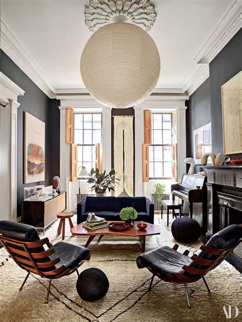 Julianne Moore Flipped the Floor Plan of her NYC Townhouse of 15 Years: See the Strange Spot She ...