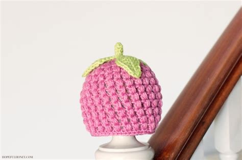 Baby Crochet Pom Pom Hat | FaveCrafts.com