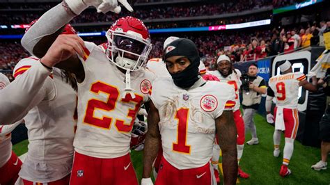 Can't-Miss Play: Walk-off TD! Kansas City Chiefs running back Jerick ...