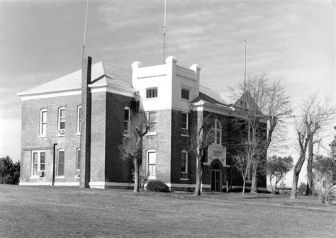 Sherman County Courthouse, Moro, Oregon