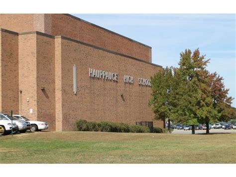 Hauppauge School Board Votes To Add Armed Guards To Schools | Hauppauge ...