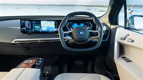 BMW iX Interior Layout & Technology | Top Gear