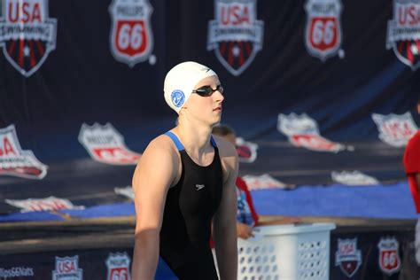 katie-ledecky-world-record-nationals-2014 (7) - Swimming World News