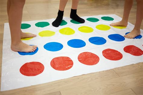 Yes, Twister Should Be Considered a Board Game! - Gamesver