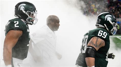 Returning MSU football assistants receive pay bump after 2021 success