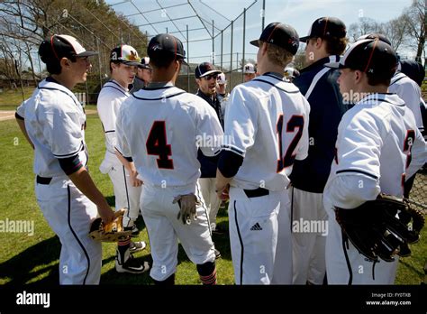 High school baseball team Stock Photo - Alamy