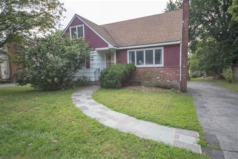 425 East St, Dedham, MA 02026 - MLS 72218199 - Coldwell Banker