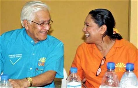 United National Congress » Kamla pays Tribute to former Prime Minister Basdeo Panday