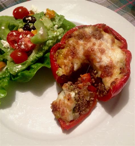 Mince & Pesto Stuffed Capsicums - Fizzifood