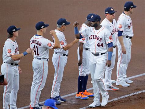 Houston Astros Entire Coaching Staff to Return for 2023 MLB Season ...