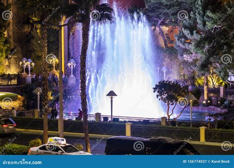 Las Vegas Nightlife, the Beautiful Singing and Dancing Fountain Editorial Photography - Image of ...