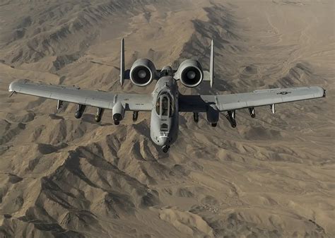 [Photo] U.S. A-10 Warthogs during aerial refueling over Afghanistan ...