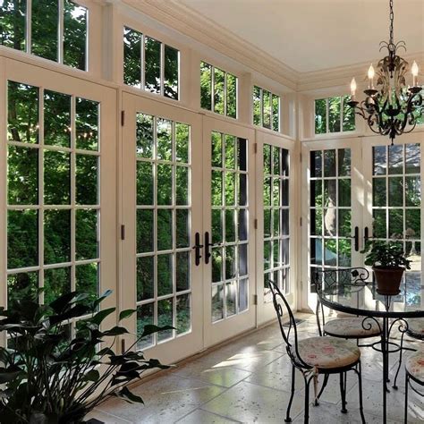 Transom Windows: How to Install and Replace Them (Best Ideas for 2023)