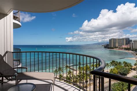 Waikiki Beach Marriott Resort & Spa Reviews, Deals & Photos 2024 - Expedia