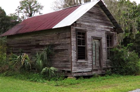 Cross Creek Florida Cabin Photograph by Roger Epps