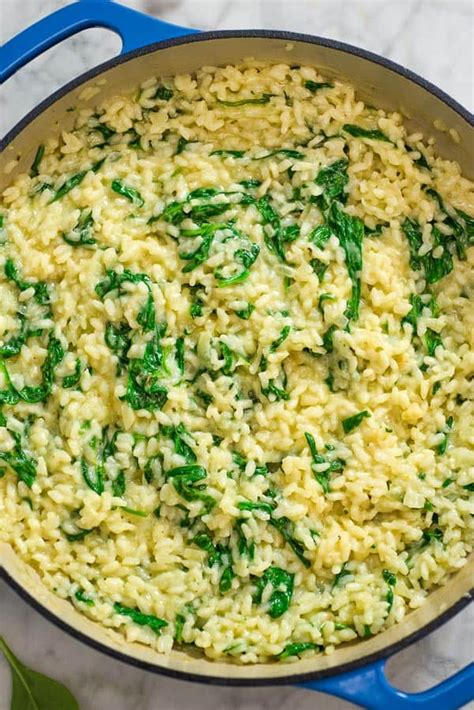 Classic Spinach Risotto Recipe (VIDEO) | COOKTORIA