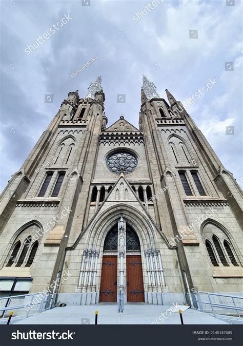 Jakartas Cathedral Which Has History Stands Stock Photo 2140187085 | Shutterstock