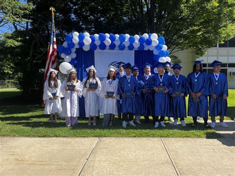 Riverhead High School Hosts August Graduation Ceremony - Riverhead Central School District