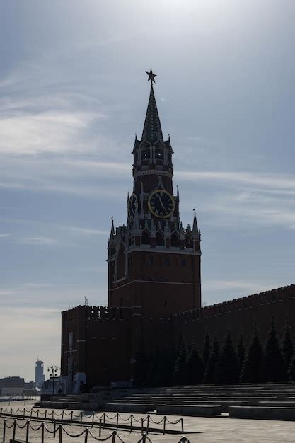 Premium Photo | Moscow kremlin and red square