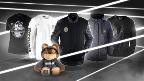 Entire League of Legends Worlds Merchandise Line Makes Its Debut