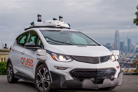 Driverless cars take to the streets of San Francisco