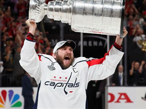 Alex Ovechkin Stanley Cup - Alex Ovechkin And The Stanley Cup Here Are ...