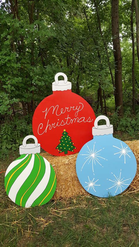 20+ Wooden Xmas Lawn Decorations