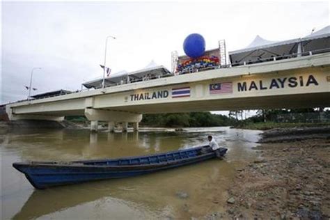 Malaysia-Thailand border trade falls 15% in first 10 months | The Edge Markets