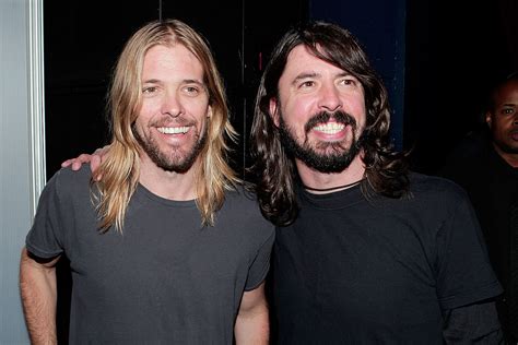 Taylor Hawkins Reveals His Favorite Foo Fighters Songs