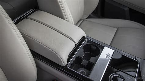 Range Rover Velar Interior Image, Range Rover Velar Photos in India ...