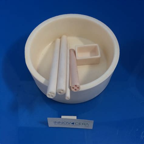 Alumina ceramic crucible features | INNOVACERA